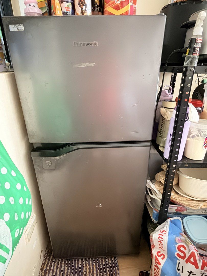 Panasonic Econavi Inverter NR-BQ211VS (Category: Refrigerators and Freezers) located in Imus. Submitted by nabi09 (Listing ID 1470158624, Image 1). Description: - Brand: Panasonic Two-Door Refrigerator - Tech: Econavi Inverter (Energy Saving) - Freezer: Top compartment with ice trays and wire shelving Key Specifications: Model: NR-BQ211VS Type: Direct Cool Inverter Refrigerator (Two-Door) Capacity: 7.6 cu. ft. (Gross Volume: 214 L / Storage Volum