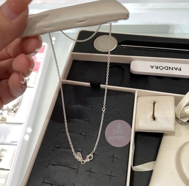 PANDORA CHAIN (Category: Necklaces) located in Pasig City. Submitted by titalana2011991 (Listing ID 1470163701, Image 1). Description: .