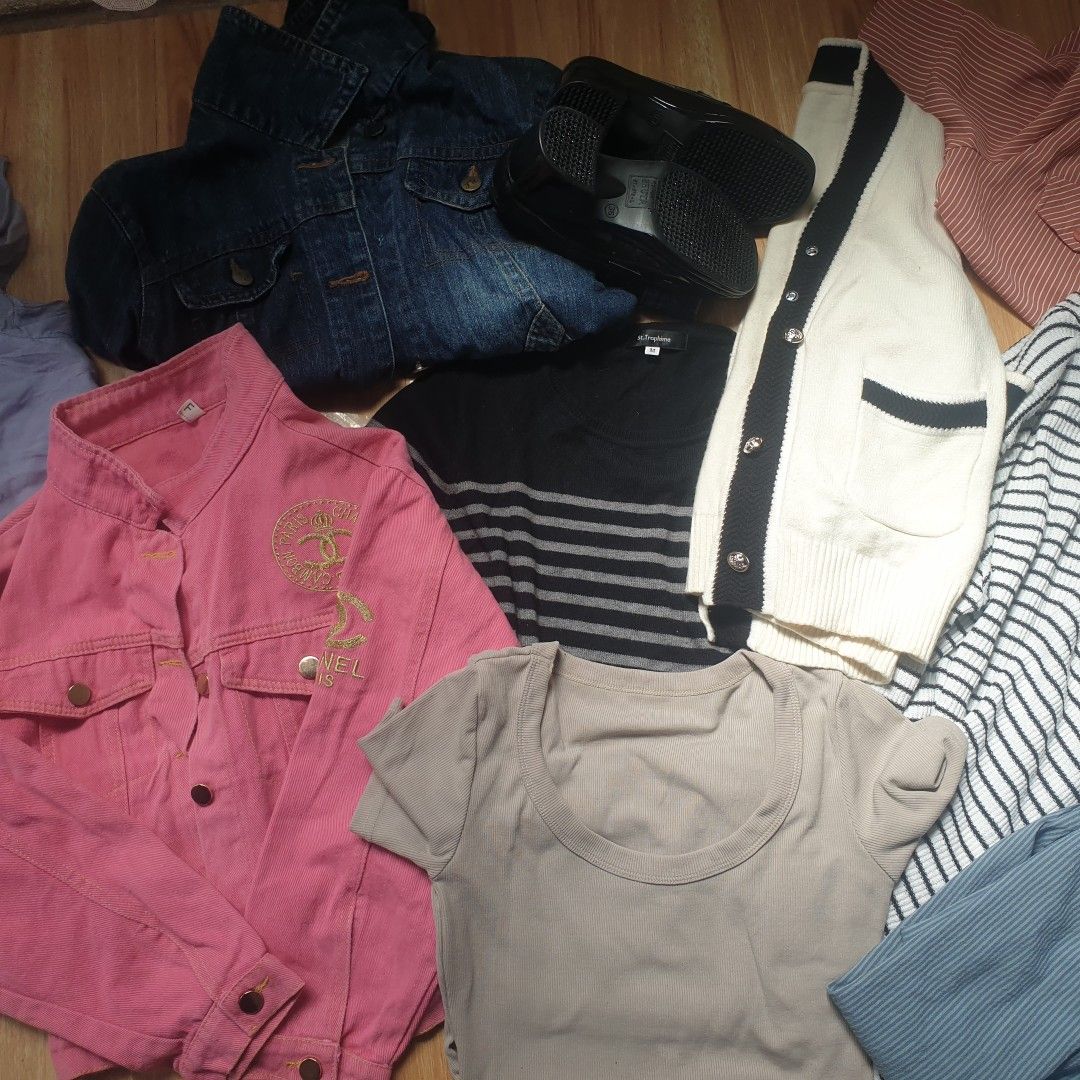 Panimula bundle TAKE ALL (Category: Coats, Jackets and Outerwear) located in Paranaque City. Submitted by nvdluxurygoods (Listing ID 1470172177, Image 2). Description: Walang tapon quality lahat, what u see is what u get.