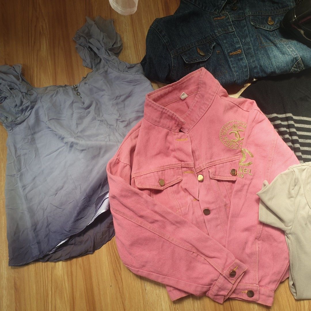 Panimula bundle TAKE ALL (Category: Coats, Jackets and Outerwear) located in Paranaque City. Submitted by nvdluxurygoods (Listing ID 1470172177, Image 1). Description: Walang tapon quality lahat, what u see is what u get.