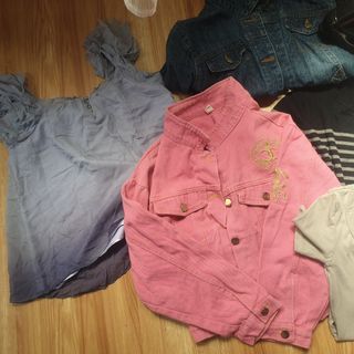 (Category: ) located in . Submitted by nvdluxurygoods (Listing ID 1470172177, Image 1). Description: .