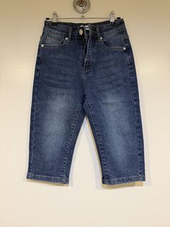 (Category: ) located in . Submitted by closet.me (Listing ID 1470277824, Image 1). Description: .