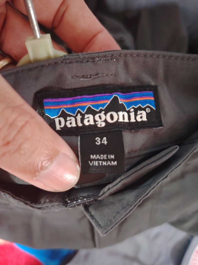 Patagonia (Category: Hiking & Camping) located in Roxas, Palawan. Submitted by dadz30 (Listing ID 1470238275, Image 3). Description: Size 34.