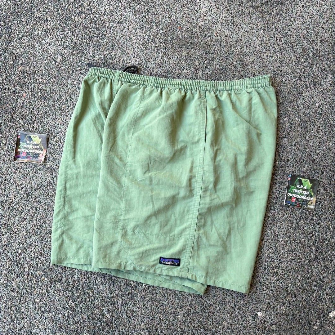 Patagonia Baggies Shorts Men’s (Category: Shorts) located in Caloocan City. Submitted by rjlthrifts (Listing ID 1470182106, Image 2). Description: Patagonia Baggies Shorts Men’s Excellent Condition Color Rate 10/10 XL on Tag 36 - 38 Waist Line 18.5 Length No Issue. Price. 1,380 Loc. South Caloocan Courier. J&T And Flash Express.