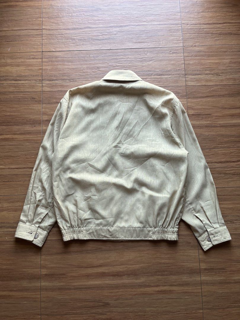 Paviano Italy Lightweight Harrington Jacket (Category: Coats, Jackets and Outerwear) located in Davao. Submitted by spilled.bins (Listing ID 1470267871, Image 2). Description: Paviano Italy Lightweight Harrington Jacket With Shoulder Pads Width: 22.5in Length: 25in Boxy Large Measurement | Fits Medium Inner Lining Needs Repair Excellent Condition . Mine: ₱500 +shipping fee on top . Model Reference: Height: 5’5 feet Weight: 68kg.