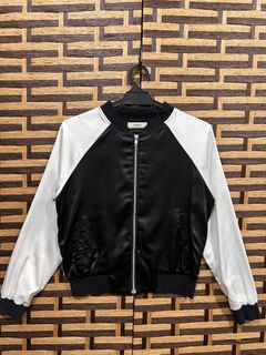 (Category: ) located in . Submitted by brandthriftoutdoor_ (Listing ID 1470304612, Image 1). Description: .