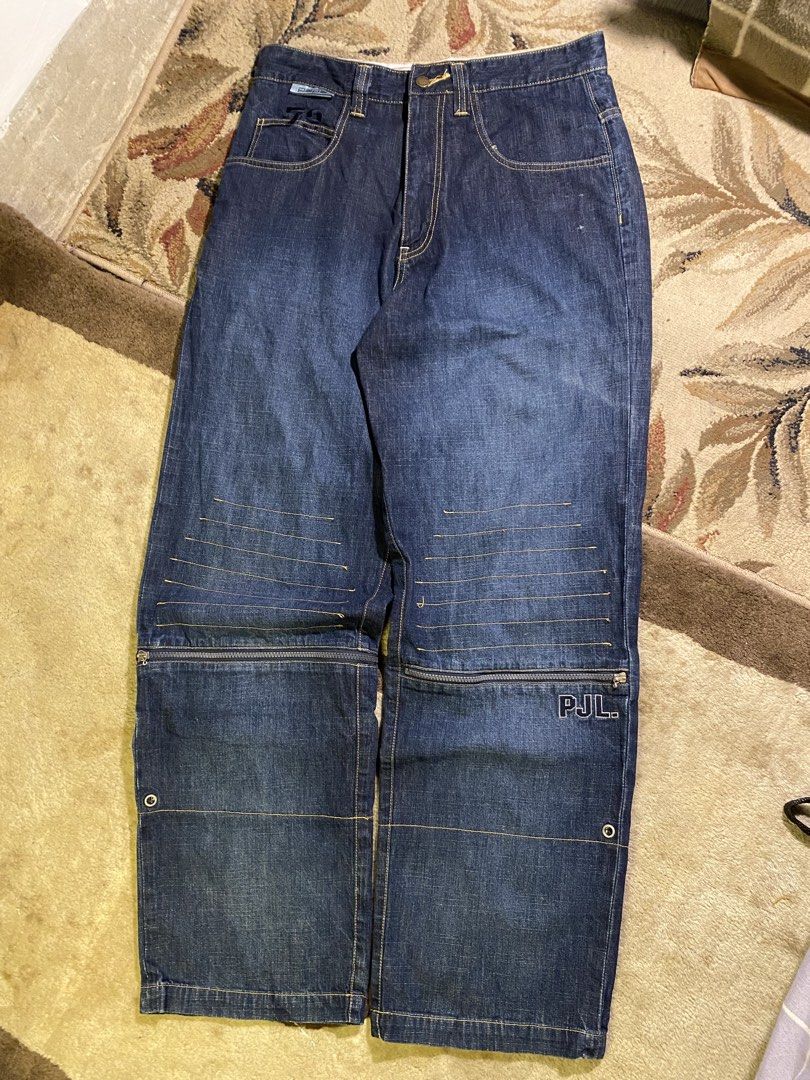 Pepe Jeans 73” (Category: Jeans) located in Baguio. Submitted by where2wear.epbi (Listing ID 1470222874, Image 1). Description: 34*45*14*10 Good Baguio loc Jnt outside Baguio.