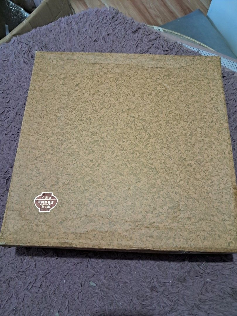 Photo album (Category: Frames & Pictures) located in Cavite. Submitted by secretjapansurplus (Listing ID 1470187395, Image 3). Description: Authentic Vintage Japanese Lacquerware Photo Album. Features a glossy black finish with a hand-painted floral clematis motif. Comes with its original storage box. Excellent unused old stock condition; looks and feels brand new. Perfect as a high-end scrapbook, memory book, or beautiful coffee table display pi