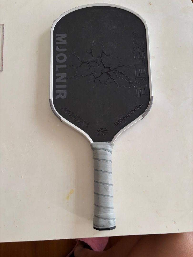 Pickleball Paddle Enflexy Mjolnir (Category: Racket and Ball Sports) located in Manila. Submitted by vaststar_04b38f (Listing ID 1470201227, Image 2). Description: Enflexy Mjolnir 16mm Pickleball Paddle Price: ₱2,000 (Slightly negotiable) Condition: Lighly Used Bought last June 2026 Selling my Enflexy Mjolnir 16mm paddle I haven’t used this for a while and I am upgrading to a new paddle as it doesn’t fit playing style anymore. Condition Details: 