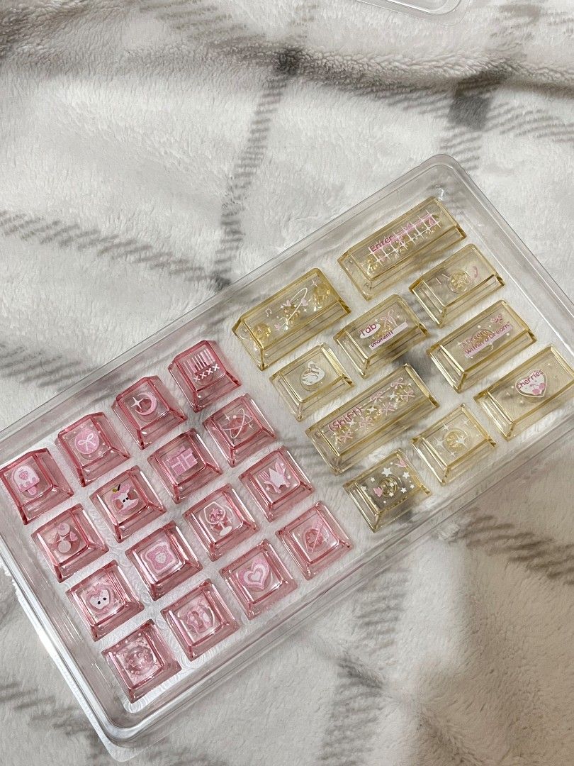 Purple/Pink keycaps (Category: Computer Keyboard) located in Bulacan. Submitted by lexareads (Listing ID 1470253490, Image 2). Description: - Full set of pink, purple, and pastel yellow keycaps - Good for all keyboard layouts (68, 75, 87, 100%) - Includes PC in pink and yellow colors - With keycap puller.