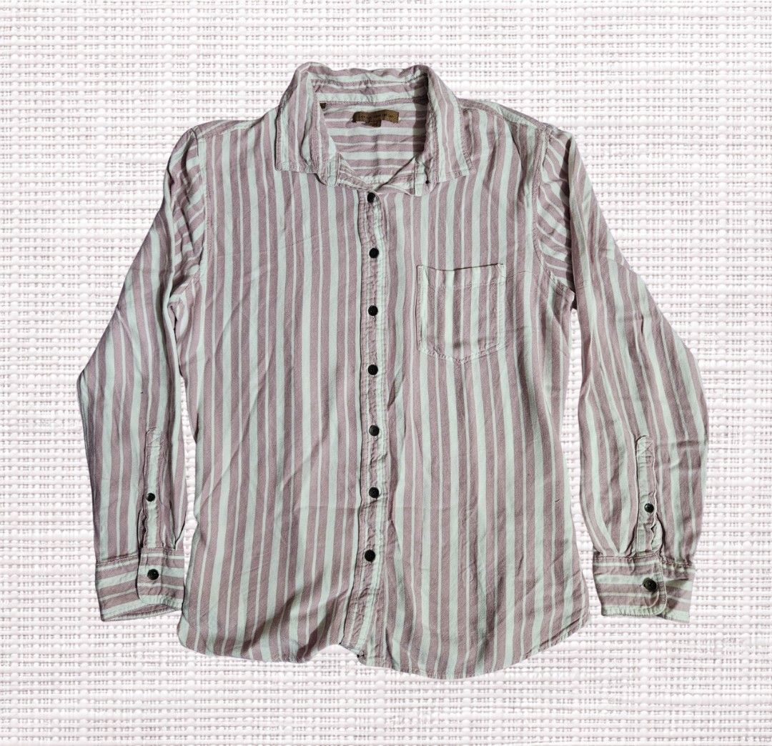 Pink White Stripes Button Down Long Sleeves Top (Category: Longsleeves) located in Taguig. Submitted by lunabelle.thrifts (Listing ID 1470213042, Image 1). Description: ୨୧ no when worn 🚫 ୨୧ good condition, no issues (just needs ironing) ୨୧ size: m-l (m on tag) please refer to the measurements on pictures for a more accurate fit ♡.