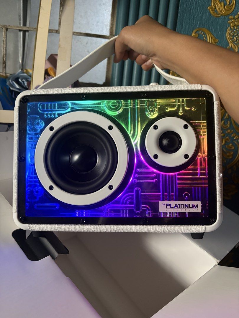 PLATINUM KARAOKE APOLLO PRO BLUETOOTH (ONHAND) (Category: Soundbars, Speakers & Amplifiers) located in Las Pinas. Submitted by jvpascual25 (Listing ID 1470205369, Image 3). Description: inopen lang for testing READY FOR PICKUP OR DELIVER ₱9k Orig Price Bluetooth Karaoke Apollo Pro Original Platinum Karaoke Spaker with Microphones Loc: Las Piñas.