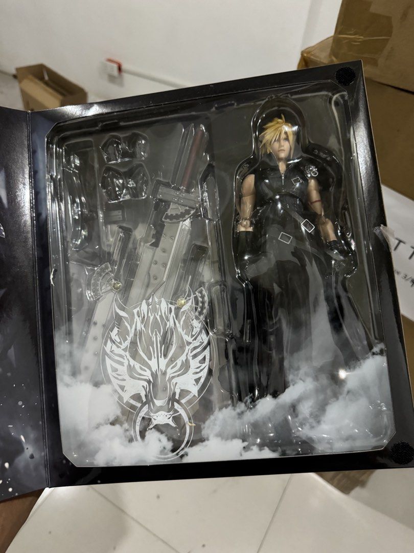 Play Arts Kai Cloud Strife Final fantasy 7 (Category: Figurines & Statues) located in Paranaque City. Submitted by icko007 (Listing ID 1470230431, Image 2). Description: Play Arts Kai Cloud Final fantasy 7 Advent Children Misb / Brandnew 🎄🌲Price 6500 Last Price No Rush Shipping /Dibs now pay now Location Paranaque Payment Gcash/Bpi Shipping Lalamove/Lbc Buyers Risk / Fee ‼️Seller is not responsible for: lost, stolen, or damaged packages..