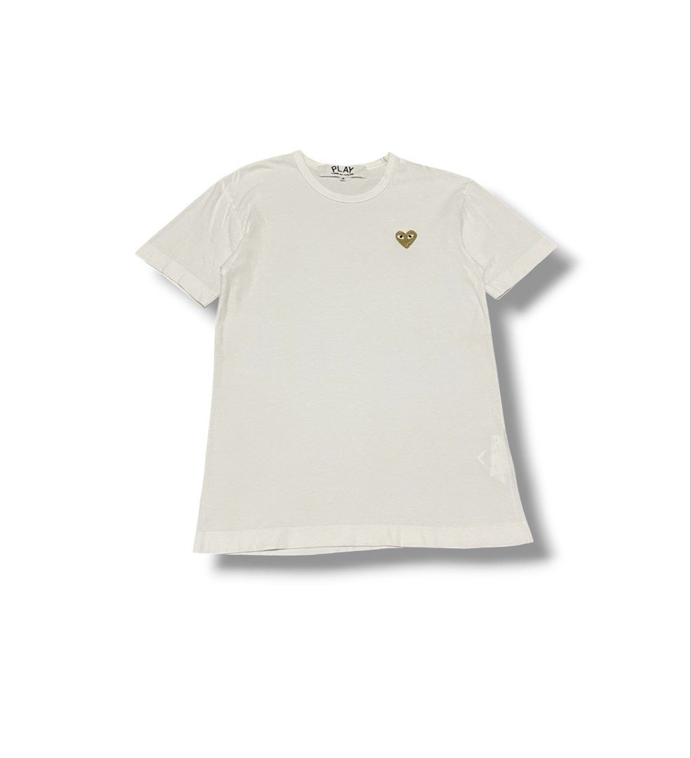 PLAY CDG Embroidered Logo Tee (Category: Luxury Apparel) located in Bulacan. Submitted by sanjisthrift (Listing ID 1470173299, Image 1). Description: Size Small Mens/ medium Womens Width 18 Length 27 Excellent Condition 9.5/10.