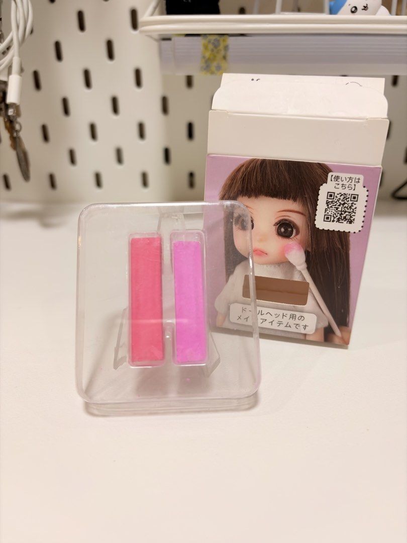 Plush Make-up Blush Plushies (Category: Character Goods) located in Quezon City. Submitted by lumi.vanrouge (Listing ID 1470180066, Image 3). Description: • Used once only MOD: J&T, SDD LOC: QC.