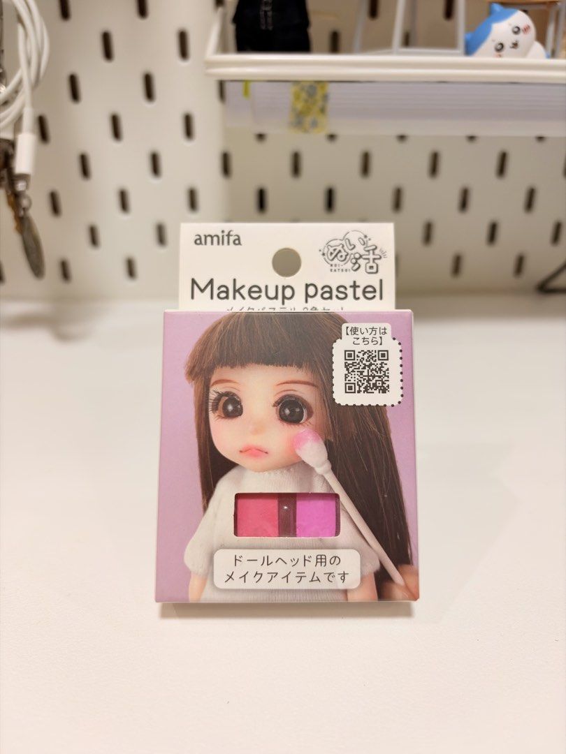Plush Make-up Blush Plushies (Category: Character Goods) located in Quezon City. Submitted by lumi.vanrouge (Listing ID 1470180066, Image 1). Description: • Used once only MOD: J&T, SDD LOC: QC.