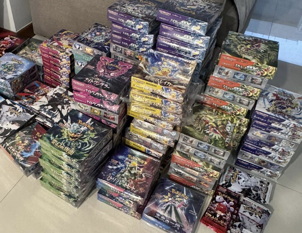 Pokémon Assorted Pokémon TCG Booster Boxes Booster Box Japanese, Toys ...
