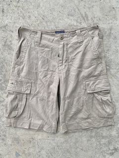 (Category: ) located in . Submitted by vanthriftfinds5 (Listing ID 1470182319, Image 1). Description: .