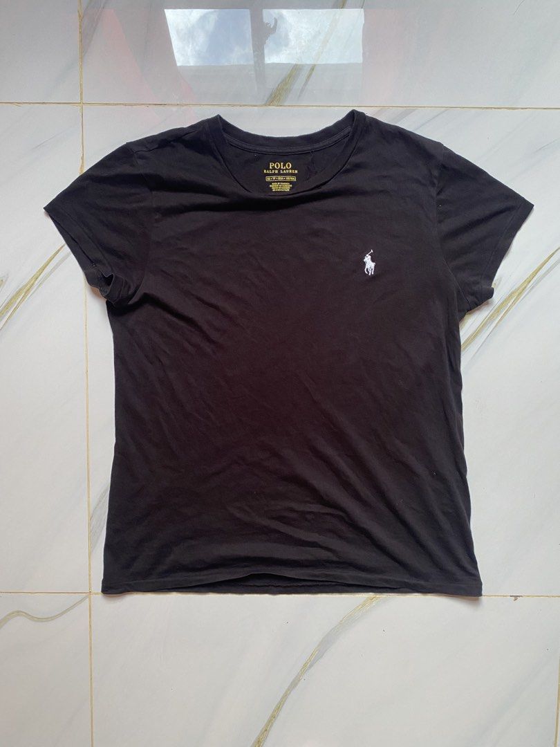 Polo Ralph Lauren Shirt (Category: Shirts) located in San Miguel. Submitted by dearestfriend (Listing ID 1470188044, Image 1). Description: Measurements: Width: 17.4" Length: 23.1" Issue(s): none.