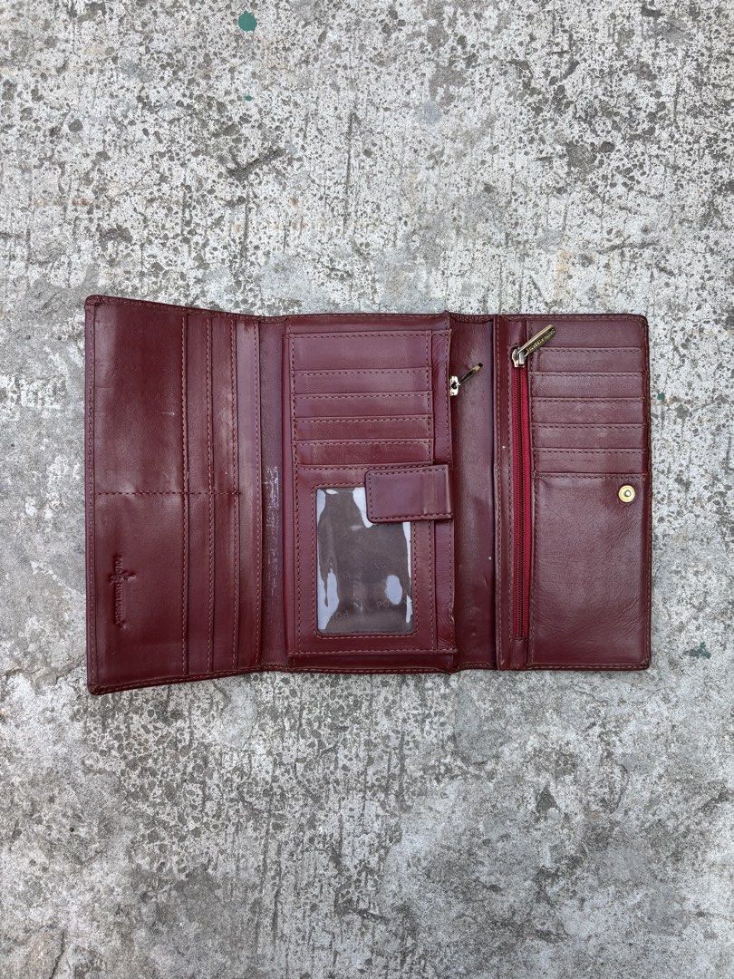 Polo Santa Roberta Plaid Long Wallet (Category: Wallets & Card holders) located in San Pedro. Submitted by wharfthrift (Listing ID 1470252764, Image 3). Description: FOR SALE ‼️ Polo Santa Roberta Plaid Long Wallet GOOD CONDITION 9/10 ISSUE CHECK 8th and 9th photos ₱990 + SF shipping via lalamove or j&t meetup around san pedro laguna.