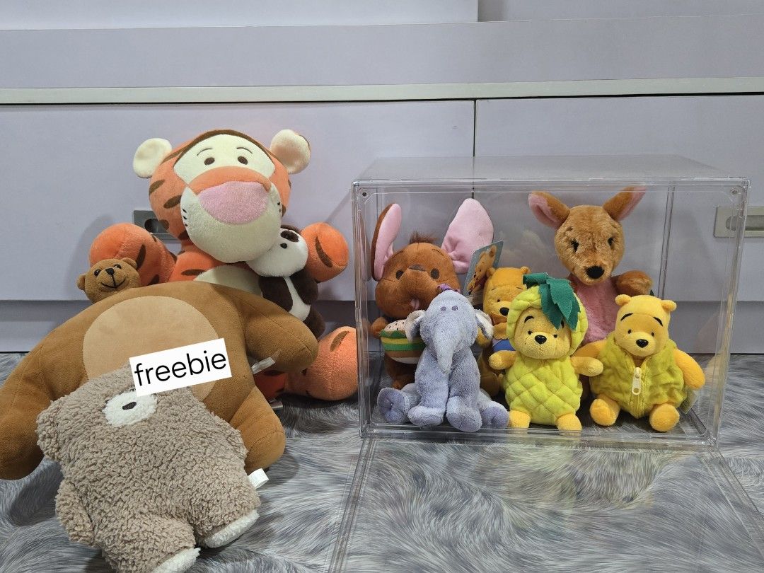 POOH and Friends (Category: Plushies & Soft Toys) located in Cavite. Submitted by athnchl (Listing ID 1470281102, Image 1). Description: 𝗣𝗼𝗼𝗵 𝗮𝗻𝗱 𝗙𝗿𝗶𝗲𝗻𝗱𝘀 TAKE ALL 600 pesos ☆ 7 pcs plushie + 2 freebies ☆ shipping fee not included (j&t/lalamove) ☆ loc : general trias, cavite.