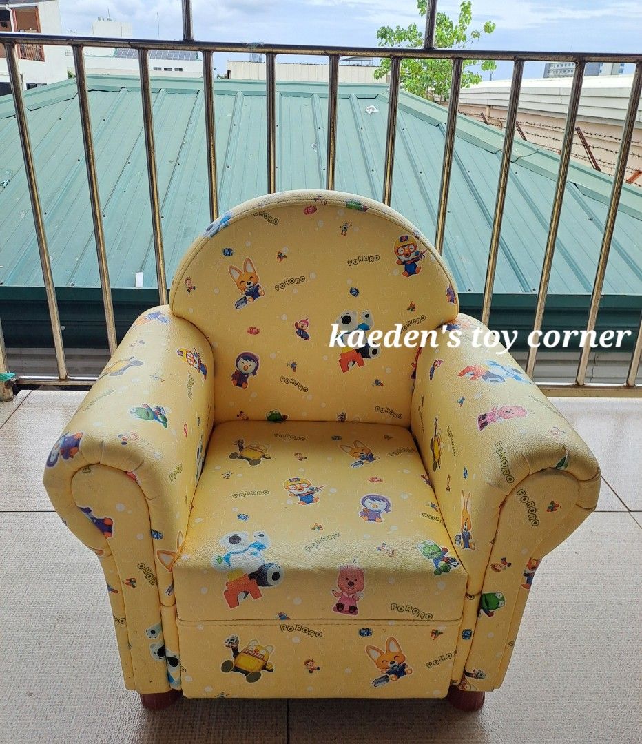 Pororo Sofa for toddler (Category: Kids Tables & Chairs) located in Cebu City. Submitted by kaedenscebu (Listing ID 1470315541, Image 2). Description: Pororo Sofa for toddler ▪︎Made in korea ▪︎Age suitable : 1yr old upto adult ▪︎Made of PU Leather ▪︎Child friendly High quality foam ▪︎Durable & high quality Preloved in good condition Wood iyang base so lig on sya. Loc: Mabolo cebu city pick up or maxim cod We ship nationwide via flash.