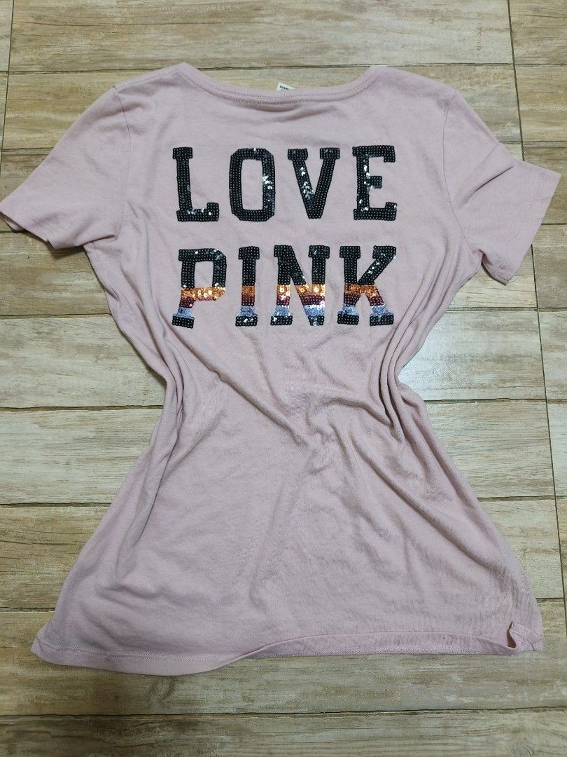 Love pink (Category: Blouses) located in Siniloan. Submitted by talktotheroses (Listing ID 1470293907, Image 1). Description: no issue.