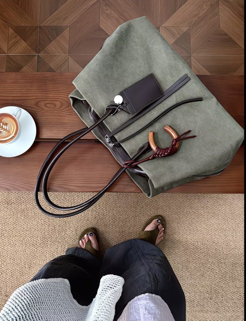 PRE ORDER ! Olive Green Canvas Tote Bag (Category: Tote Bags) located in Manila. Submitted by eunicemarzan (Listing ID 1470164459, Image 2). Description: PRE ORDER ! ETA: NOV - FIRST WEEK OF DEC Canvas Tote Bag (One Color Only) Everyday Bag Perfect Christmas Gift 🫶.