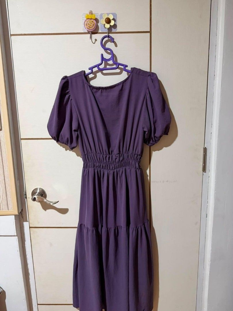 PRE-LOVED DRESSES (Category: Dresses) located in Santa Rosa. Submitted by gyu3679 (Listing ID 1470170311, Image 1). Description: .