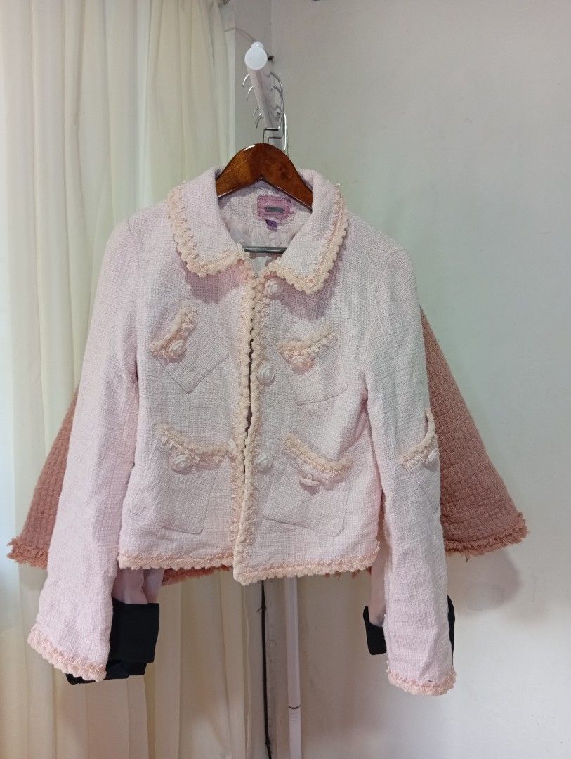 Premium Baby Pink Tweed Blazer (Category: Coats, Jackets and Outerwear) located in Rizal. Submitted by tweeds_by_n (Listing ID 1470206844, Image 1). Description: size: xs-small — no issues/flaws — hook type — with inner lining — working all pockets — color may vary due to lighting — buyer will shoulder the shipping fee — prem quality! mop: gcash mod: jnt or lalamove 📍 Binangonan, Rizal. . 📩DM us if interested!.