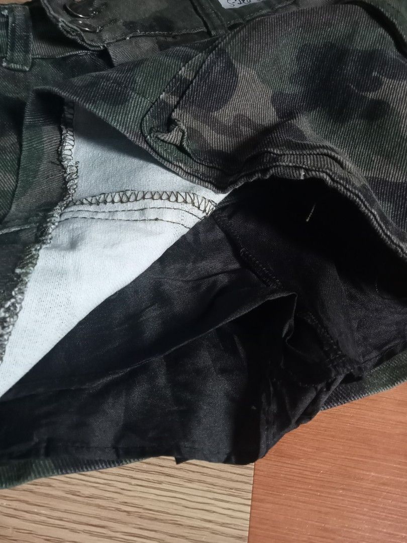 Premium Skorts (Category: Other Bottoms) located in Manila. Submitted by athena_thrift_shop (Listing ID 1470171707, Image 2). Description: .