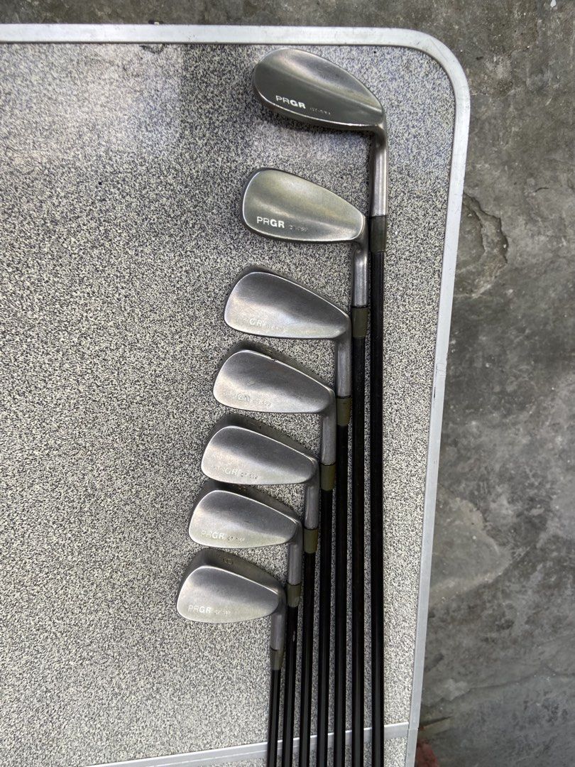 PRGR CT-522, right handed, (Category: Golf) located in San Pedro. Submitted by trisheljas_japansurplus (Listing ID 1470235936, Image 1). Description: 📍For Sale📍 PRGR CT-522 Right handed Graphite shaft Irons👉Sw, Pw, 5, 6, 7, 8, 9 Royal Golf Grip Location 📍 Filinvest Homesite brgy bagong silang san pedro laguna .