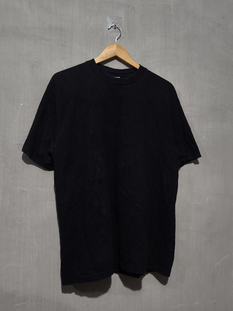 PRO CLUB (Category: Tshirts & Polo Shirts ) located in Pandi. Submitted by rhaine.2zz (Listing ID 1470305172, Image 1). Description: PRO CLUB HEAVY WEIGHT EXCELLENT CONDITION NO ISSUE SOLID NECKLINE SAKAL 22/28 LARGE ON TAG 9.5/10 OR BETTER, NEED WASH ONLY. 📩📩📩.