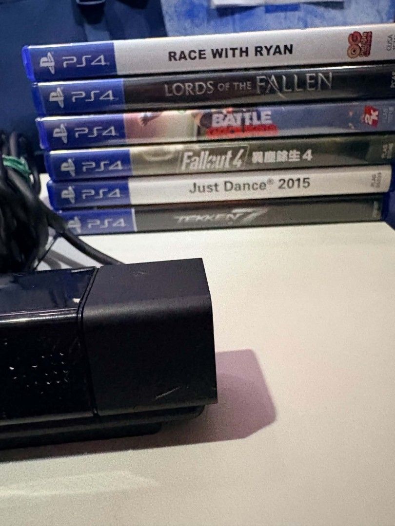 PS4 Console Bundle with 4 Controllers Camera and Games (Category: PlayStation) located in Quezon City. Submitted by xelramos22 (Listing ID 1470298700, Image 3). Description: - PS4 console bundle in great working condition - Includes 4 white controllers - Comes with PlayStation camera and power cable - Includes 6 popular games: Race With Ryan, Lords of the Fallen, Battle, Fallout 4, Just Dance 2015, and Tekken 7 - Everything powers up normally - P
