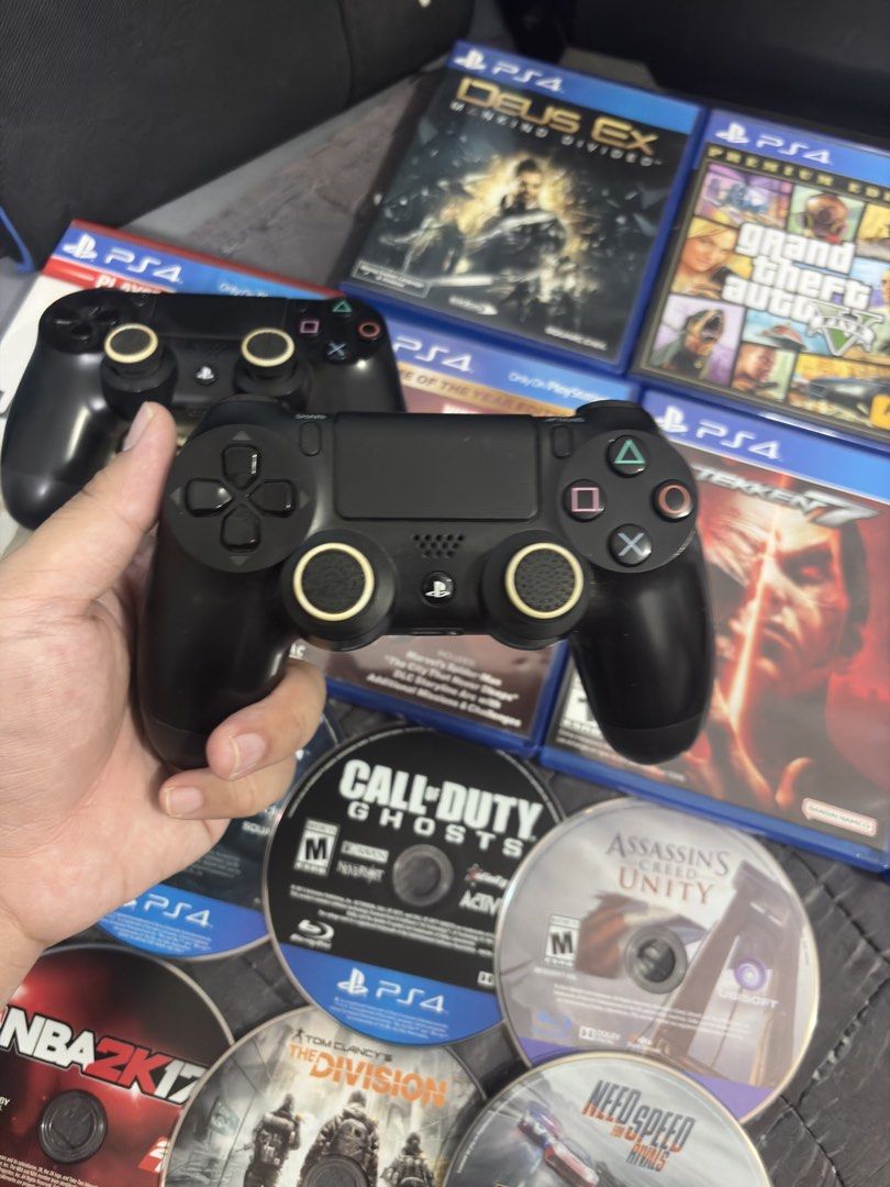 PS4 Phat with 2 Controllers & 14 Games (Category: PlayStation) located in Cavite. Submitted by xsavier88 (Listing ID 1470316300, Image 3). Description: 🌟For sale for sale! PS4 Phat with 2 Controllers & 14 Games. 8,000 PHP 8,000 PHP 8,000 PHP 🌟INCLUSIONS: Unit, HDMI & Power Cord, Charging Dock PS4 Travel Bag 14 Physical Games (Check the uploaded photos for the list of games) Plug & play. Pwede ko ihatid sainyo mismo sa nearby location add lang n