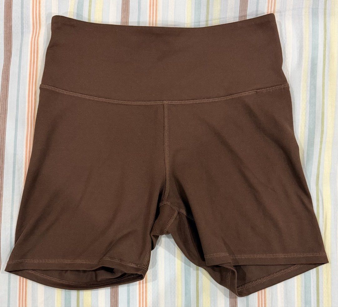Puma Brown Biker Shorts S (Category: Activewear) located in Paranaque City. Submitted by tellywelly (Listing ID 1470260858, Image 1). Description: .