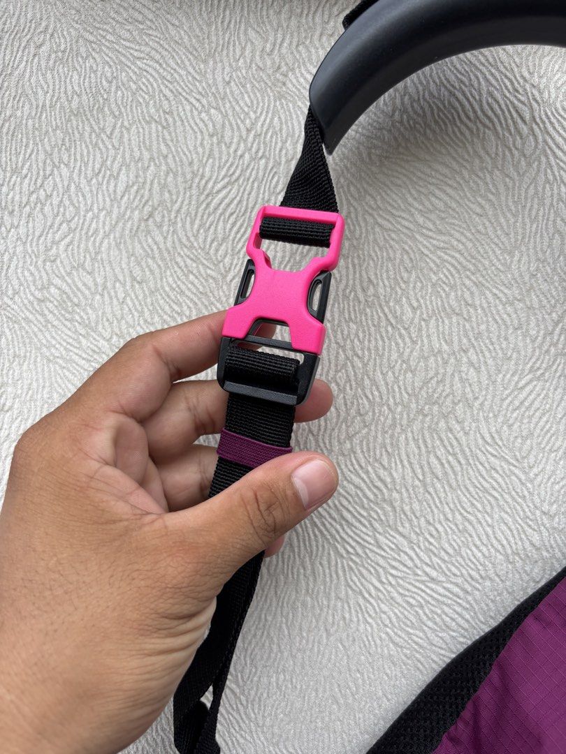 Puma Running Waist Bag (Category: Shoulder Bags) located in Baybay. Submitted by thrift.ed2023 (Listing ID 1470145987, Image 3). Description: Puma Running Waist Bag No Issue Good as Bew .