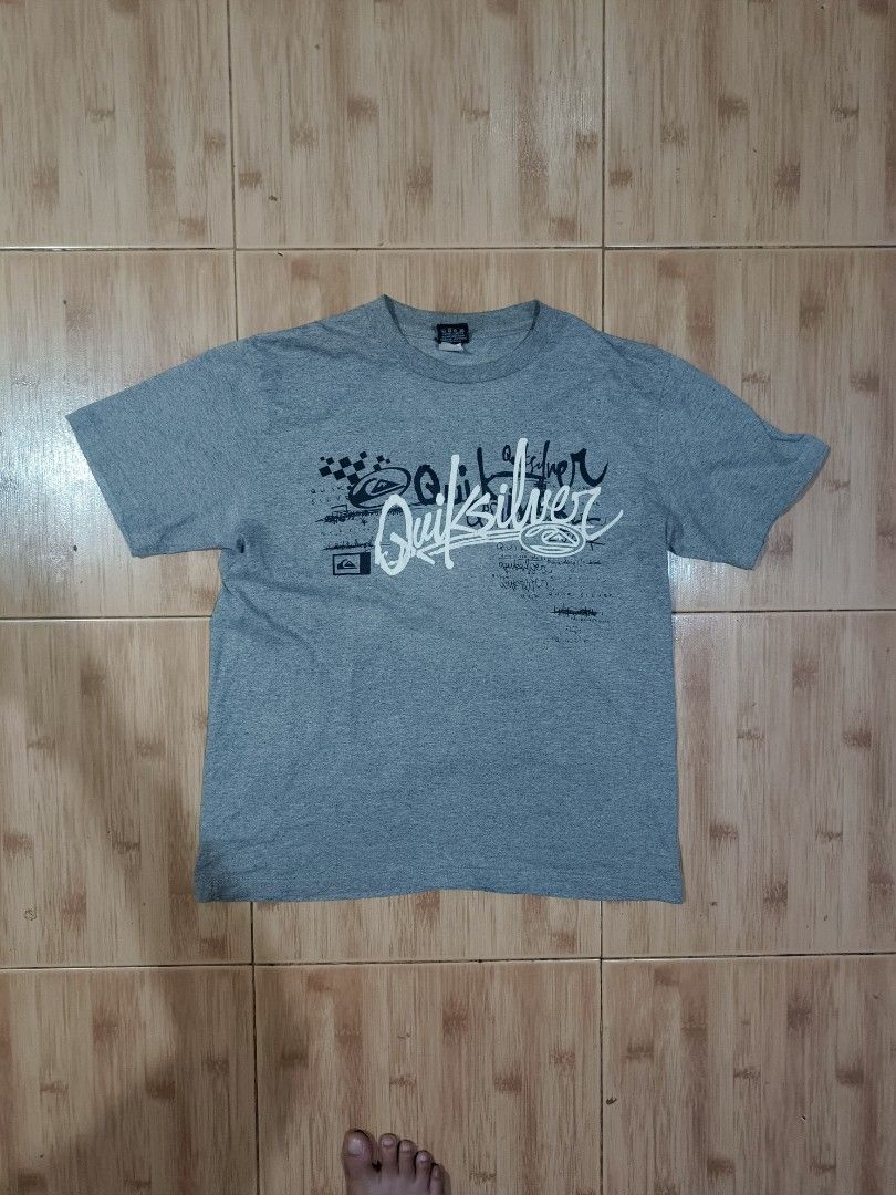 Quiksilver Shirt y2k (Category: Tshirts & Polo Shirts ) located in Pagadian. Submitted by eddy_thrift (Listing ID 1470251536, Image 1). Description: DIMES: 20x26 ISSUE: NONE COLOR RATE: 9/10.