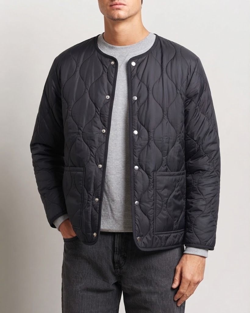 Quilted Liner Down Jacket L (Category: Coats, Jackets and Outerwear) located in Antipolo. Submitted by bentakahitanoano (Listing ID 1470170643, Image 1). Description: Still in good condition No brand Best fit L Pit to pit 24 Length 26.