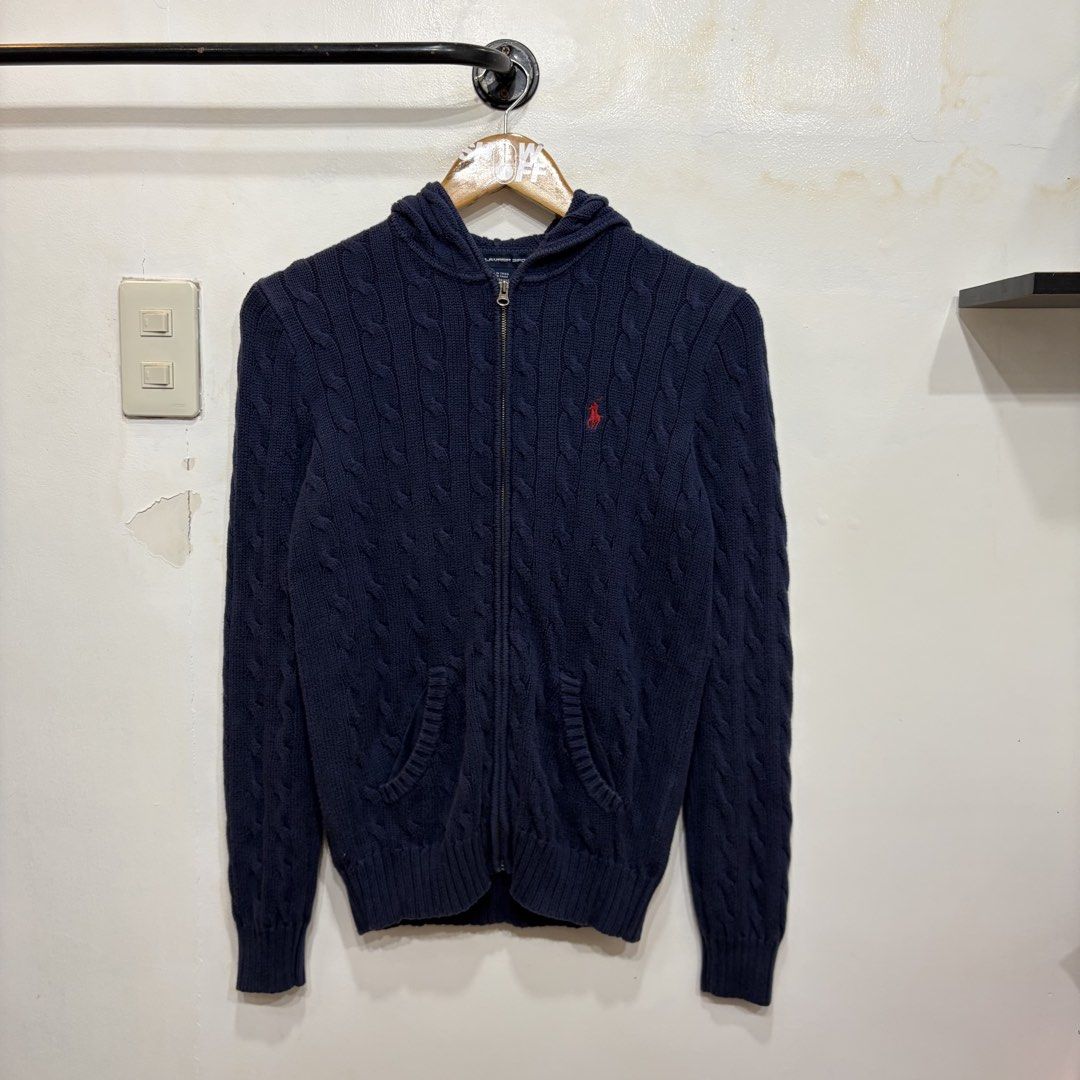 Ralph Lauren (Category: Hoodies) located in Santa Rosa. Submitted by gardenofthrifts (Listing ID 1470180833, Image 1). Description: Shirt ₱2280 Small Width: 18.5 Length: 25 10/10 Condition Comment “Mine” below to purchase..