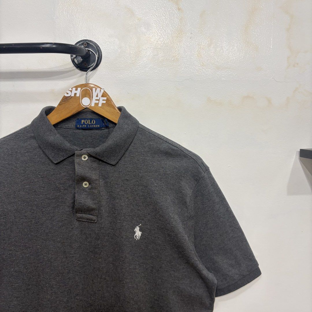 Ralph Lauren (Category: Tshirts & Polo Shirts ) located in Santa Rosa. Submitted by gardenofthrifts (Listing ID 1470182304, Image 2). Description: Shirt ₱1480 Small / Medium Width: 20.5 Length: 27 10/10 Condition Comment “Mine” below to purchase..