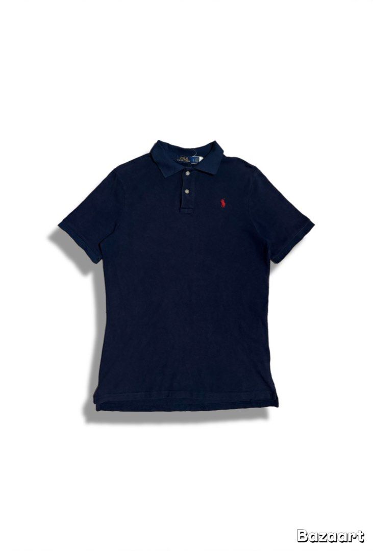 Ralph Lauren (Category: Tshirts & Polo Shirts ) located in Carmona. Submitted by arthrift.31 (Listing ID 1470336335, Image 1). Description: Width:19.5 Length:27/28 Condition:9/10 Colorrate:9/10 Issue:just pm me.