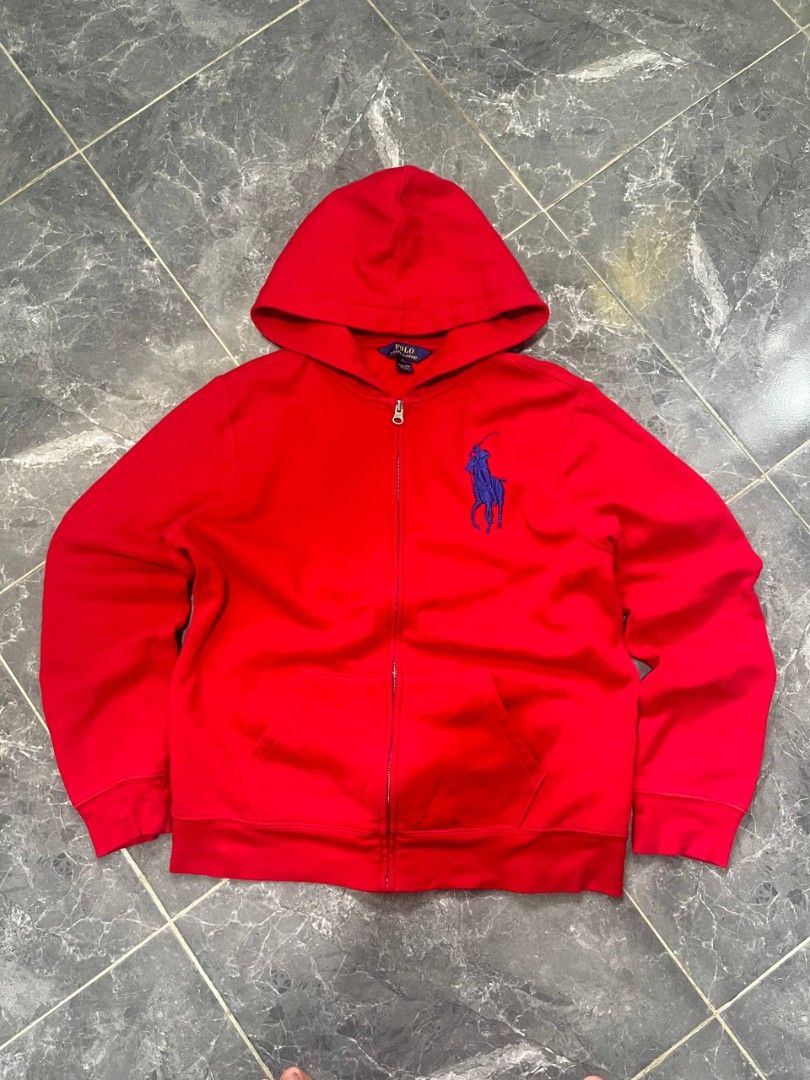 Ralph lauren big pony (Category: Coats, Jackets and Outerwear) located in Cabagan. Submitted by ronesmabe (Listing ID 1470214538, Image 1). Description: l-xl fittings need wash very good condi sign of usage yung flaws red color 22*26.