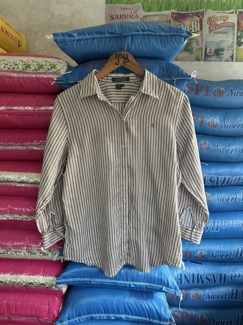 Ralph Lauren Longsleeve (Category: Longsleeves) located in Baliuag. Submitted by thrift.king.ph (Listing ID 1470226712, Image 1). Description: LAUREN Ralph Lauren Longsleeve excellent condition W 20.5 L 26.