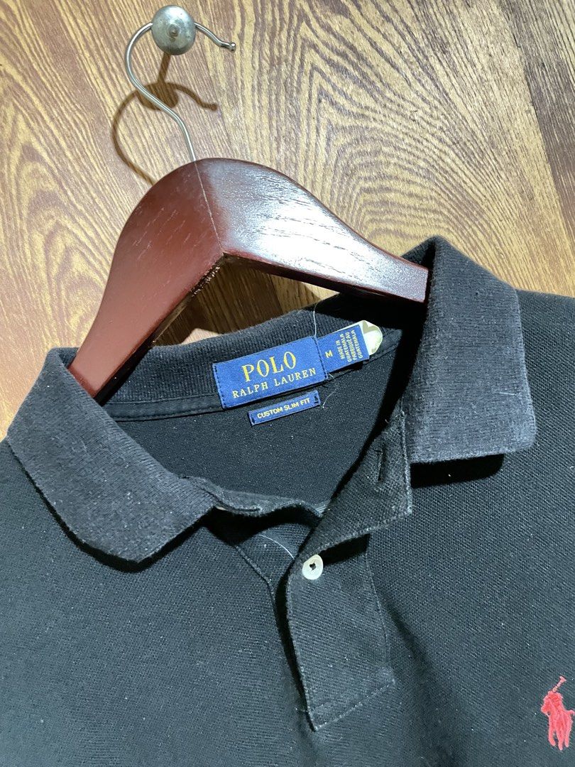 Ralph lauren Polo Shirt Black (Category: Formal Shirts) located in Manila. Submitted by cbthrift (Listing ID 1470144617, Image 3). Description: Ralphlauren polo shirt Black width: 20 Length: 26-27 Issue: minimal fade di naman halata sa collar Authentic already wash still Good condition color rate 9/10 Loc: Naga City,Bicol Courier: J&T Express open vc or vouch dm📩.