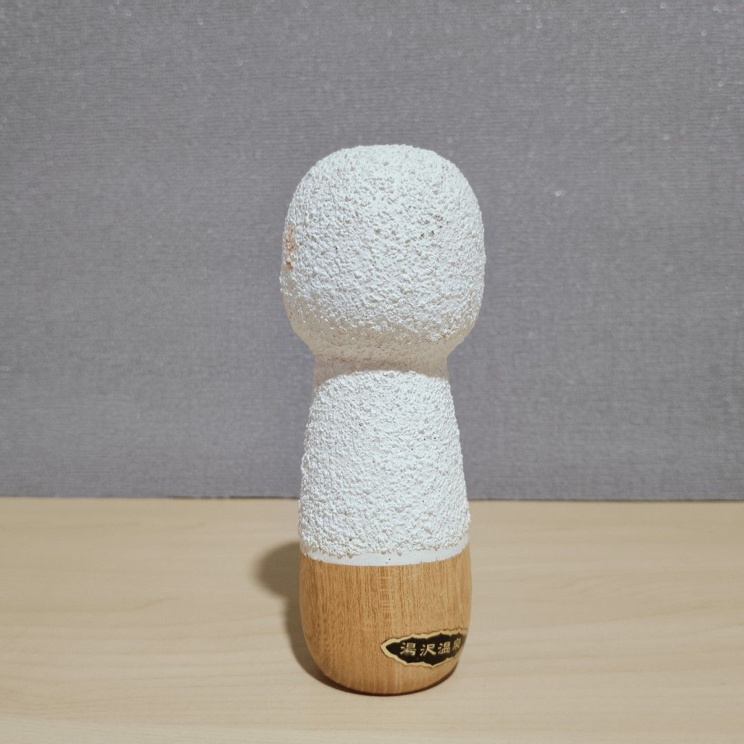 Rare Issetsu Kuribayashi winter child (Category: Art & Prints) located in Cavite. Submitted by kokeshi01 (Listing ID 1470149567, Image 3). Description: .