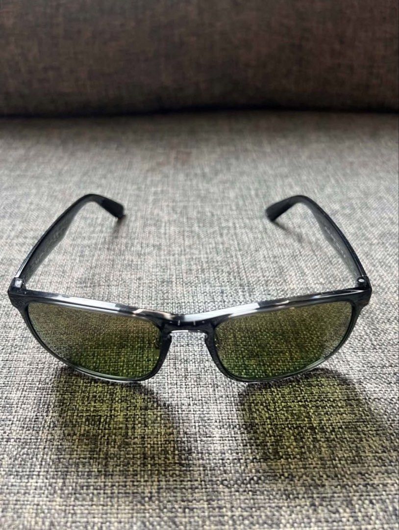 Ray Ban Chromance RB4264 (Category: Activewear) located in Bulacan. Submitted by allenchris_1014 (Listing ID 1470146462, Image 3). Description: .