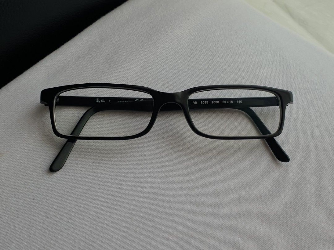 Ray-Ban Slim Eyeglass Frame (Category: Sunglasses & Eyewear) located in Quezon City. Submitted by WasalakTwo (Listing ID 1470238783, Image 1). Description: Bought in Japan Authentic Goodcondition Clean and presentable Lens are graded, but replaceable Open for delivery nationwide Front Width 12.5cm Front Height 2.7cm.