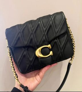 (Category: ) located in . Submitted by authentic_coach_mk_bag_murah (Listing ID 1470187666, Image 1). Description: .