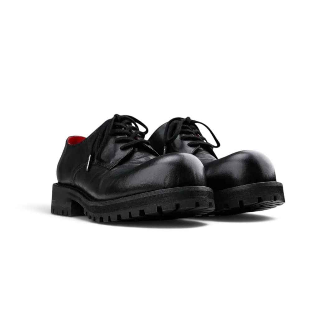 Red Core Derby Shoes (Category: Activewear) located in Calamba. Submitted by thrifthstlrs (Listing ID 1470218385, Image 1). Description: .